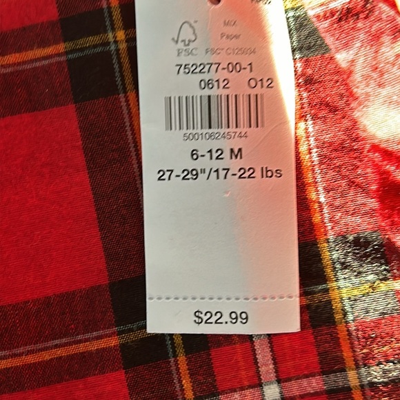 Old Navy button down with bow tie 6-12 months - Picture 3 of 3